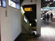 京阪丹波橋駅より徒歩1分 出口